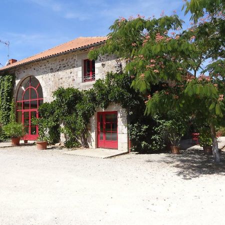 La Ferme De Rouffignac Hotel Blanzac  Екстериор снимка